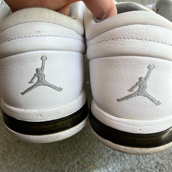 Men Air Jordan’s - Picture 4 of 8